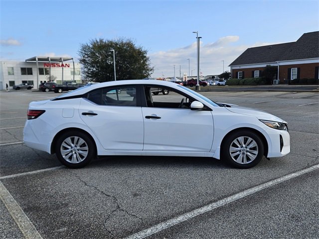 Used 2025 Nissan Sentra S image 13