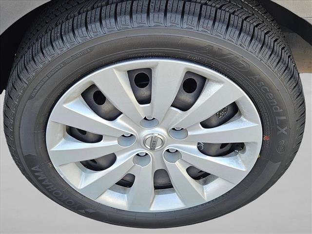 Used 2017 Nissan Sentra SV FWD image 10