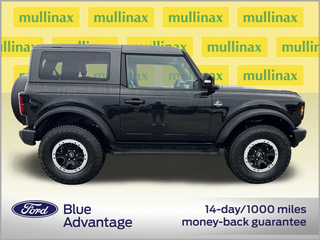 Used 2023 Ford Bronco Outer Banks w/ Sasquatch Package image 2