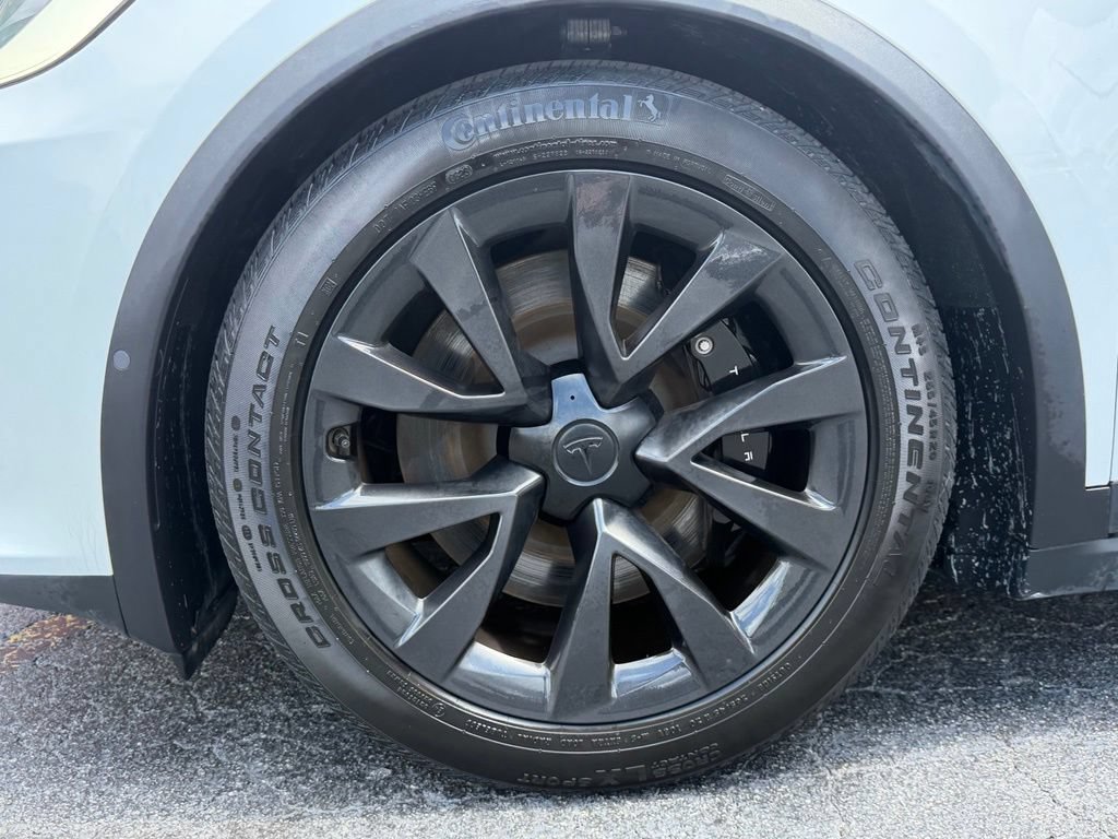 Used 2023 Tesla Model X AWD/4WD image 6