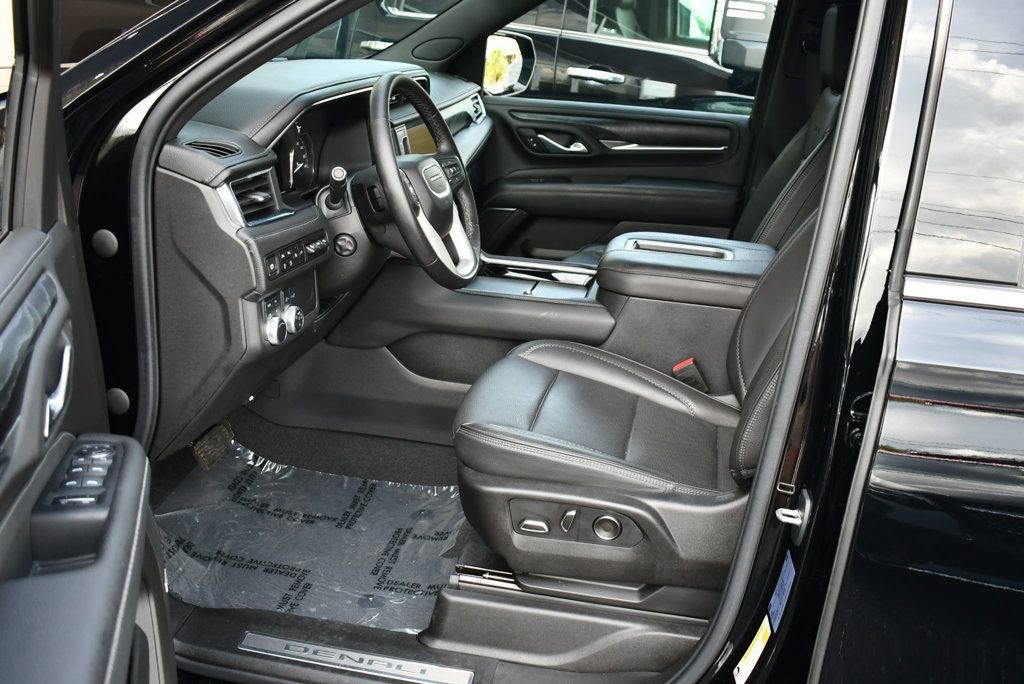 Used 2021 GMC Yukon Denali w/ Denali Premium Package image 49