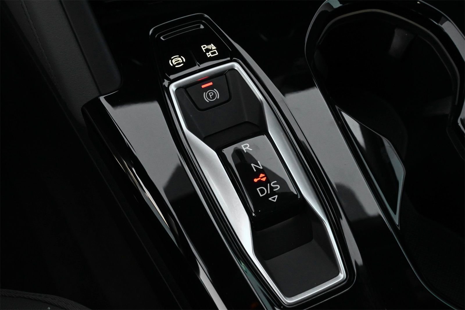 Used 2025 Audi Q5 Premium Plus w/ Premium Plus image 11