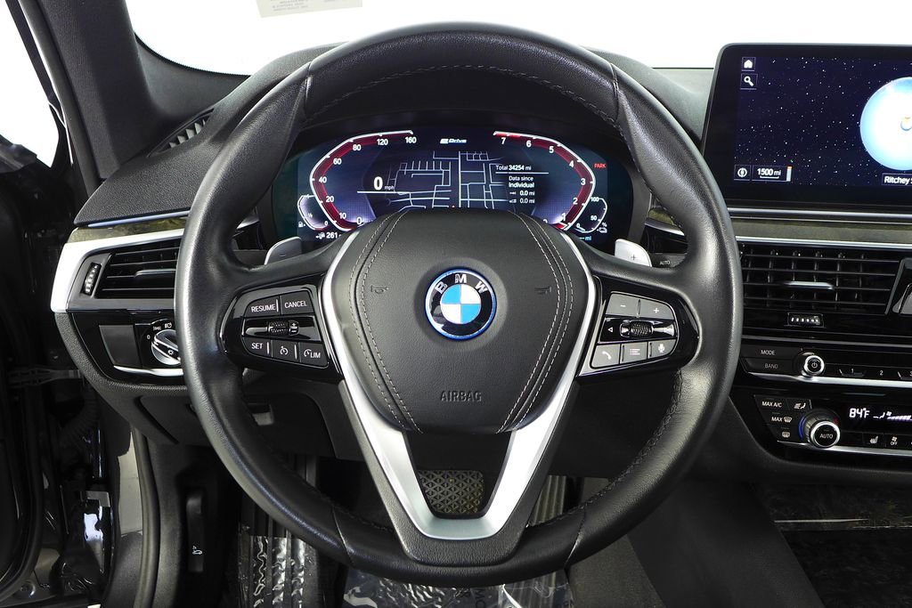 Certified 2023 BMW 530e 530e iPerformance w/ Convenience Package image 27