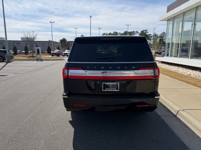 Certified 2019 Lincoln Navigator Select image 8