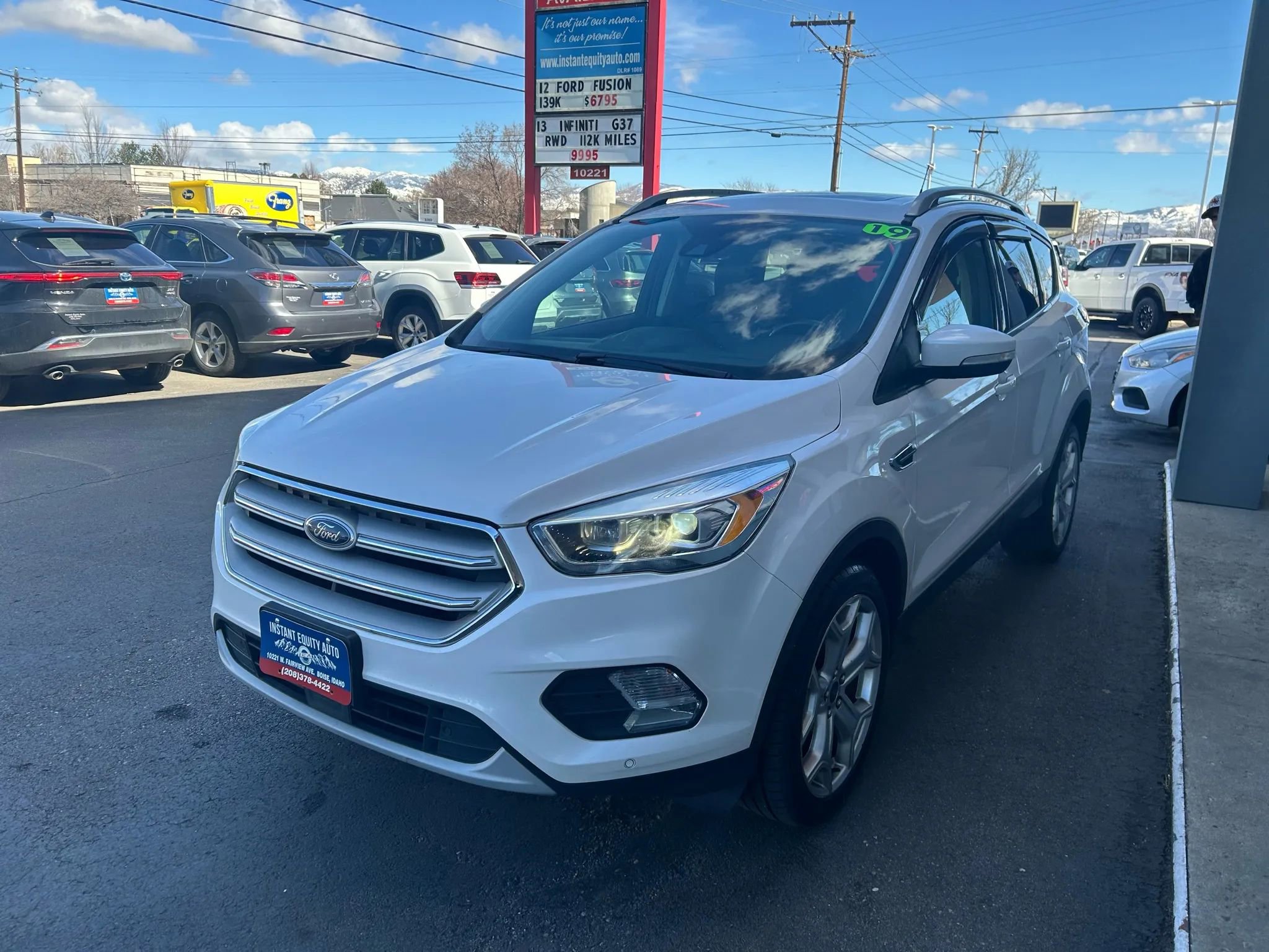 Used 2019 Ford Escape Titanium image 39