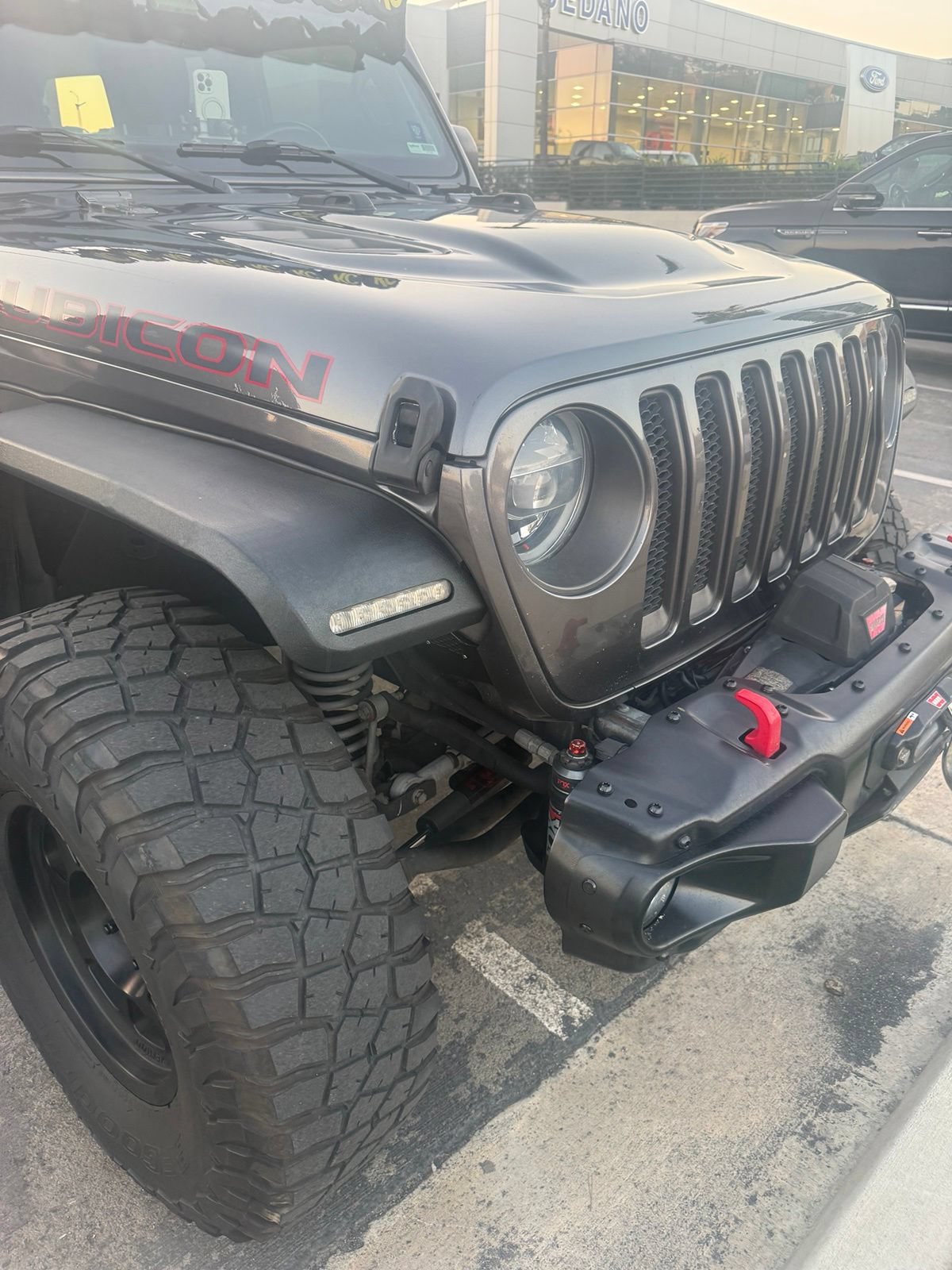 Used 2018 Jeep Wrangler Unlimited Rubicon AWD/4WD image 3
