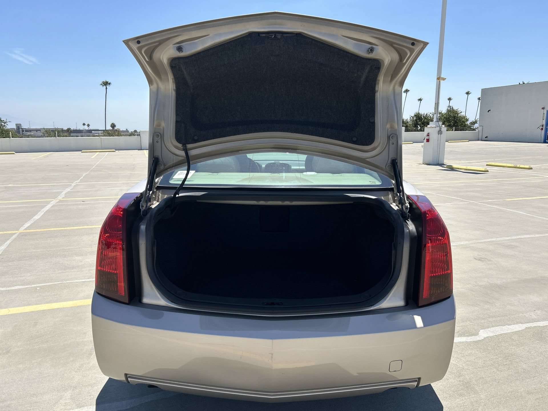 Used 2006 Cadillac CTS 3.6 w/ California CTS Luxury Package RWD image 20