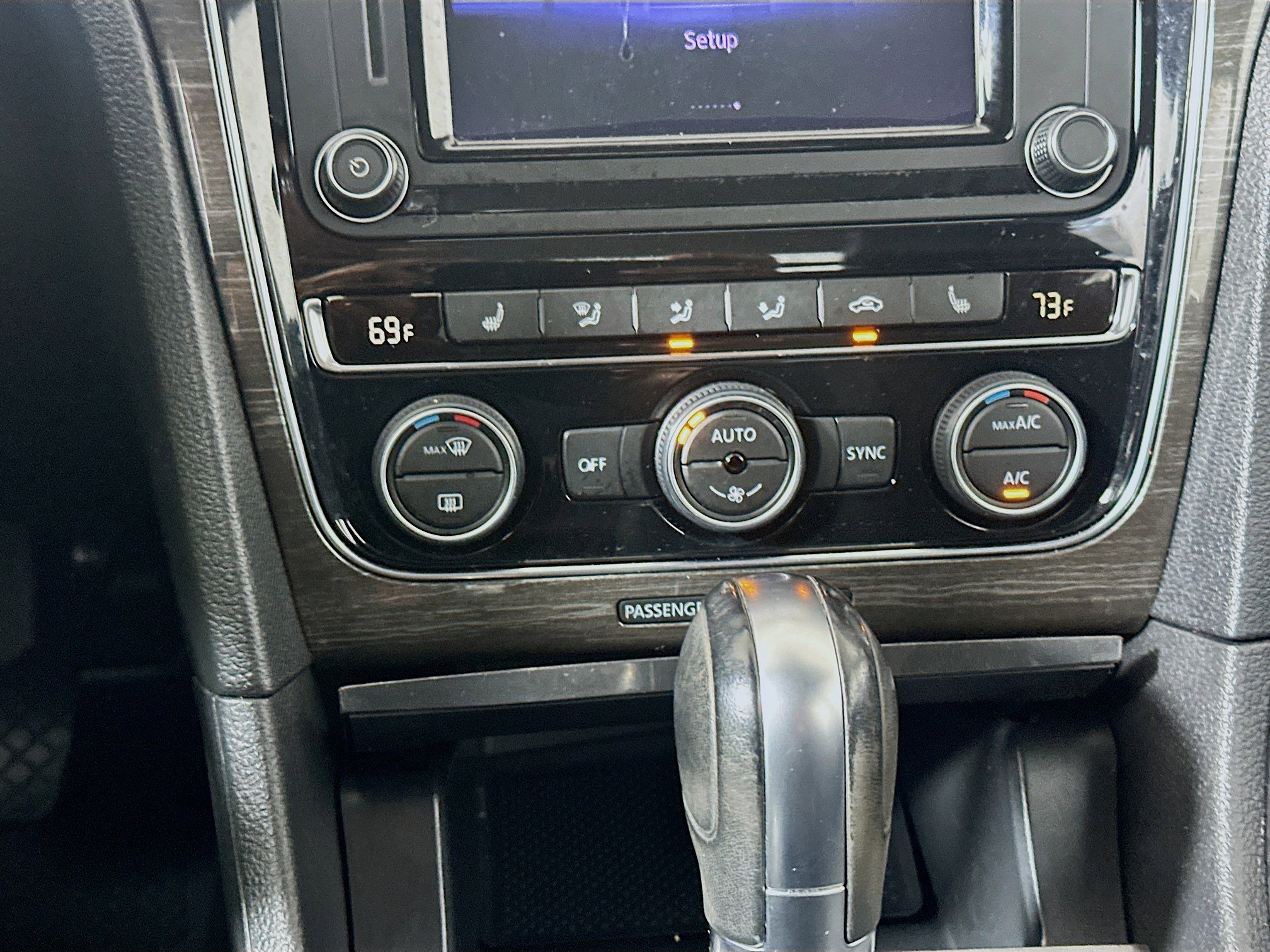 Used 2017 Volkswagen Passat 1.8T SE image 23