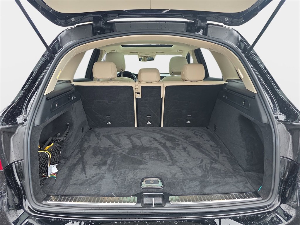 Used 2019 Mercedes-Benz GLC 300 4MATIC image 14