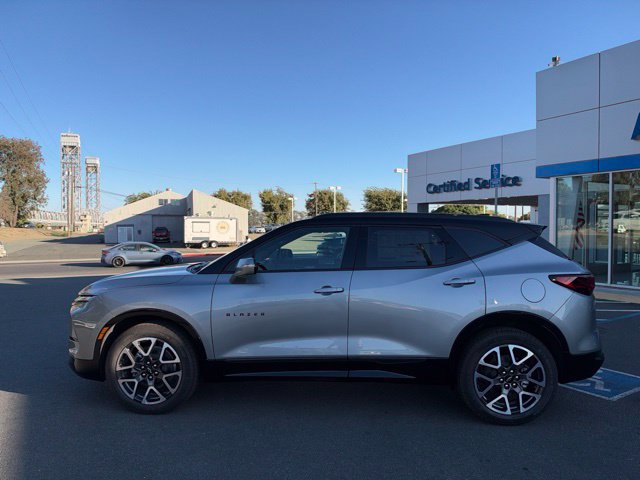 New 2026 Chevrolet Blazer RS w/ Driver Confidence II Package AWD/4WD image 16
