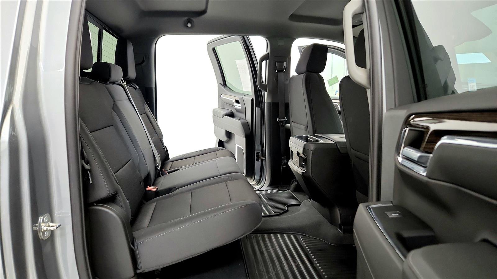 Used 2024 Chevrolet Silverado 1500 RST w/ Convenience Package II image 18