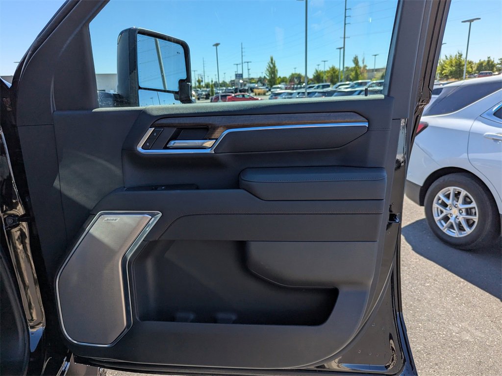New 2025 Chevrolet Silverado 2500 High Country w/ Midnight Edition image 43