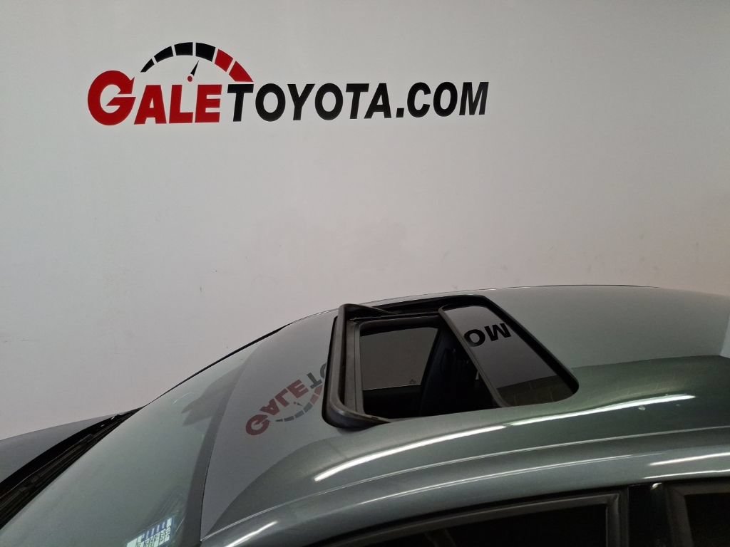 Used 2018 Volkswagen Jetta GLI FWD image 8