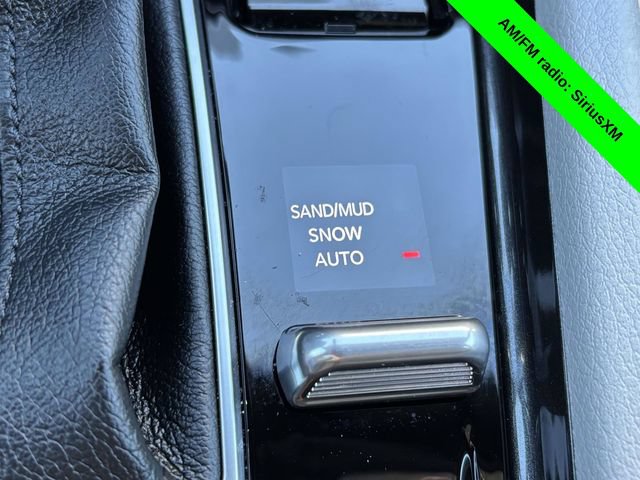 Used 2023 Jeep Compass Latitude AWD/4WD image 20