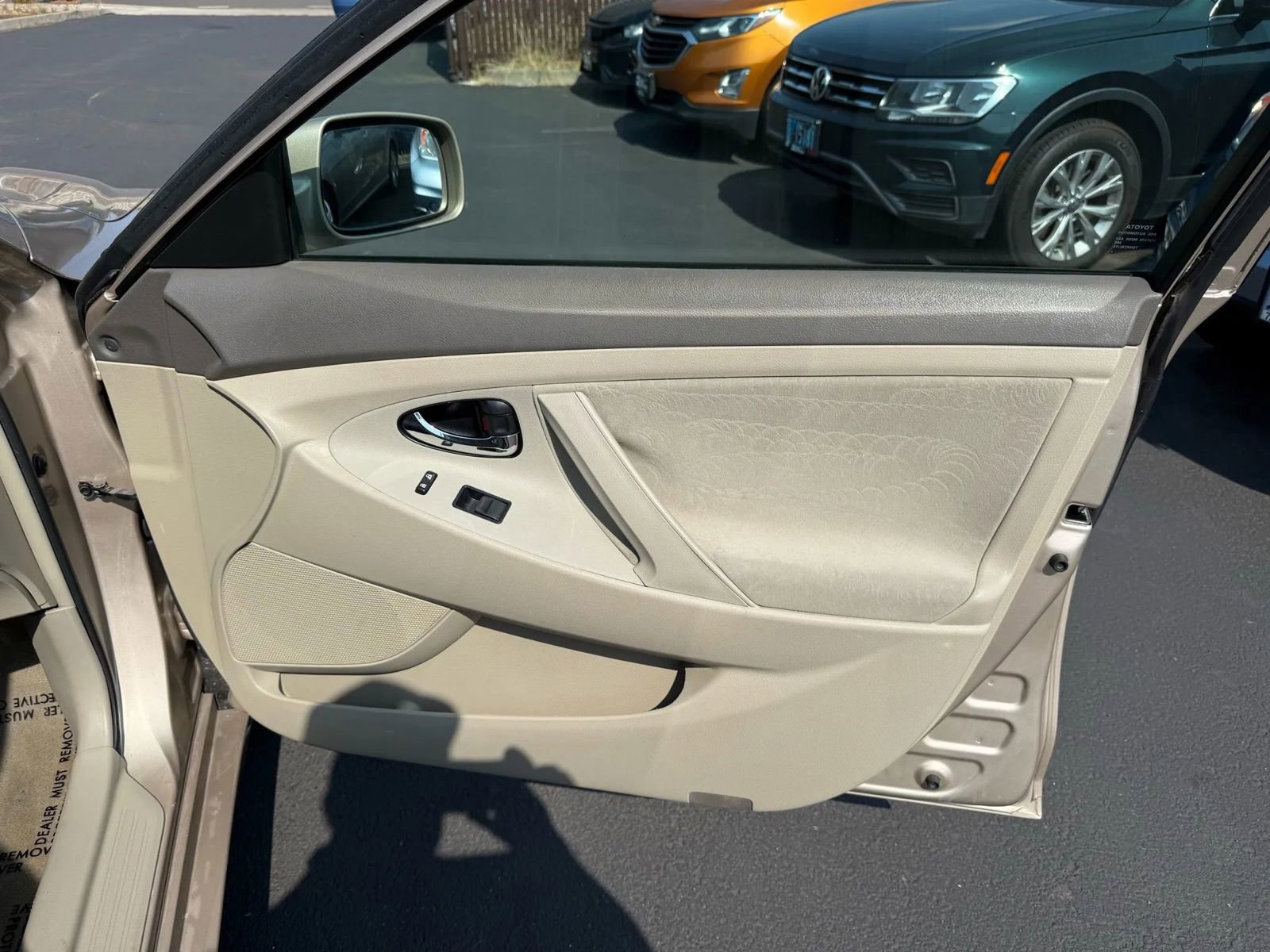 Used 2009 Toyota Camry LE image 15