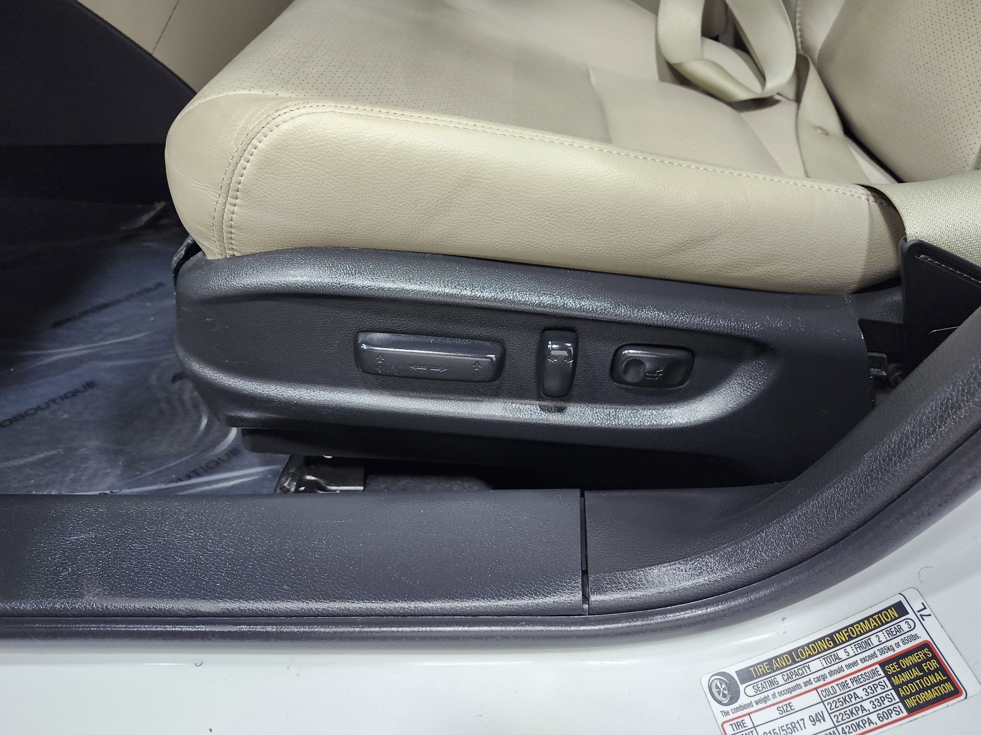 Used 2017 Honda Accord EX-L image 24