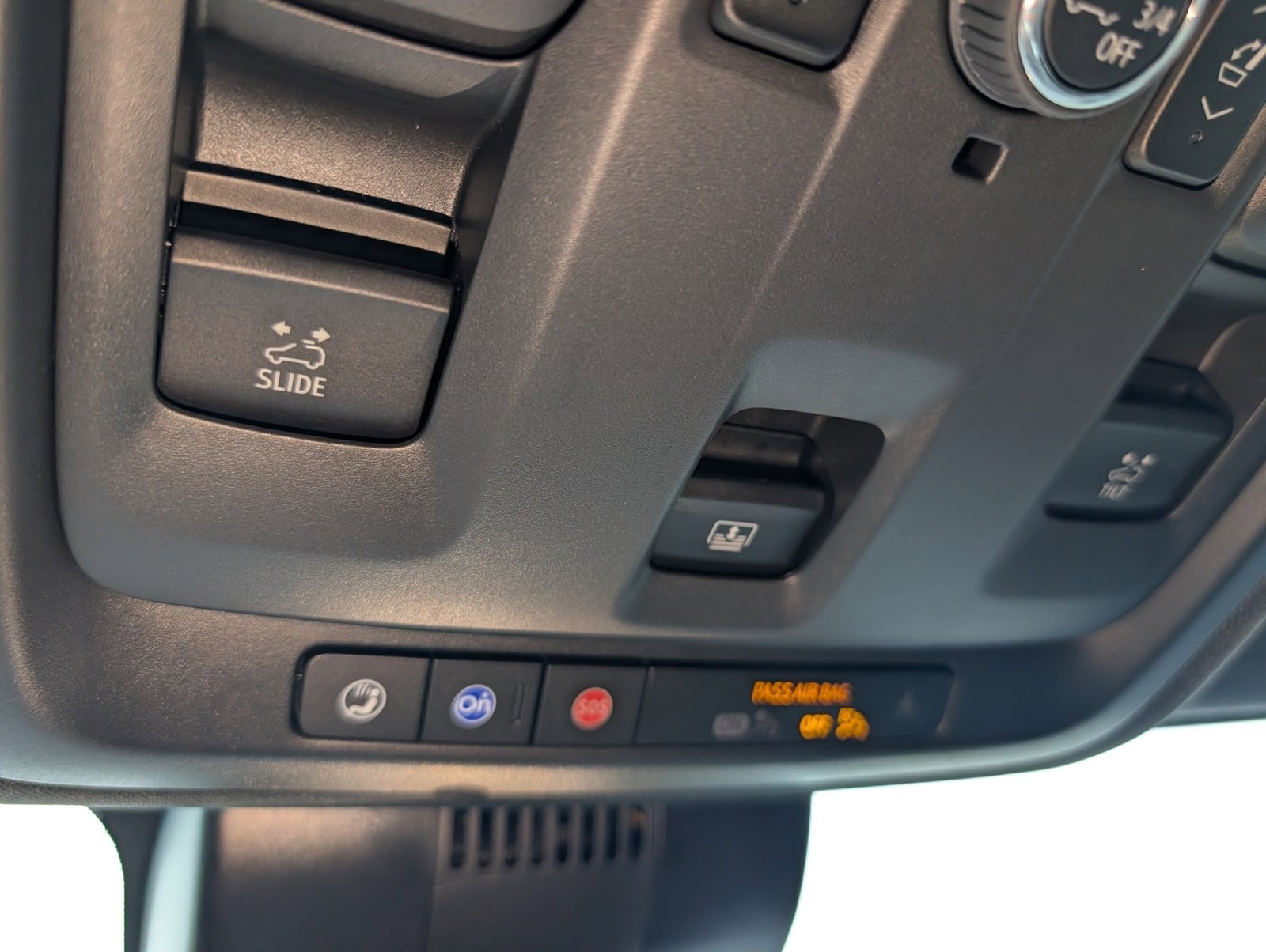 Used 2024 Chevrolet Tahoe Z71 w/ Luxury Package image 22