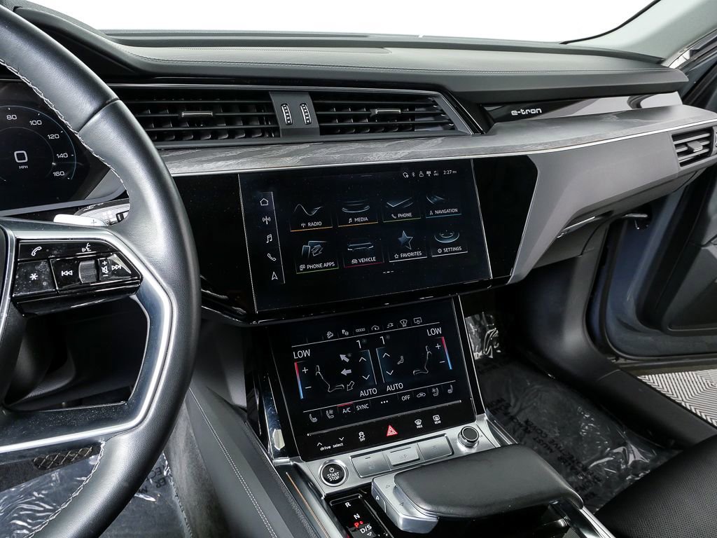 Used 2024 Audi Q8 e-tron Prestige w/ Prestige Package image 13