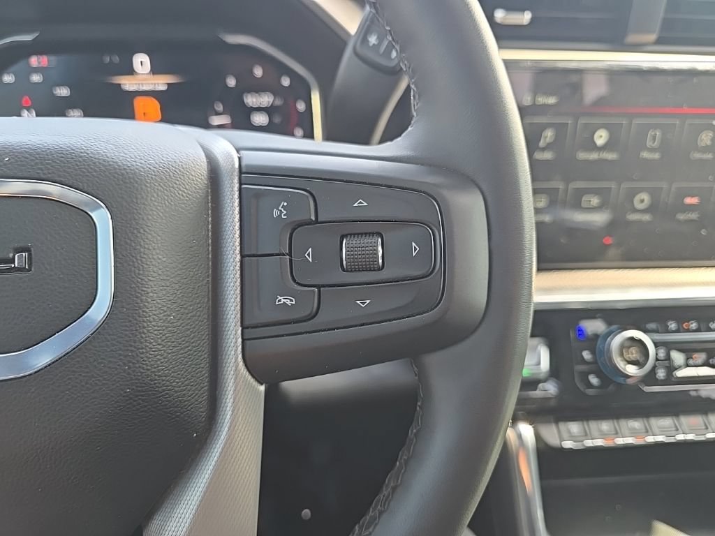 Used 2025 GMC Sierra 2500 Denali w/ Denali Reserve Package AWD/4WD image 21