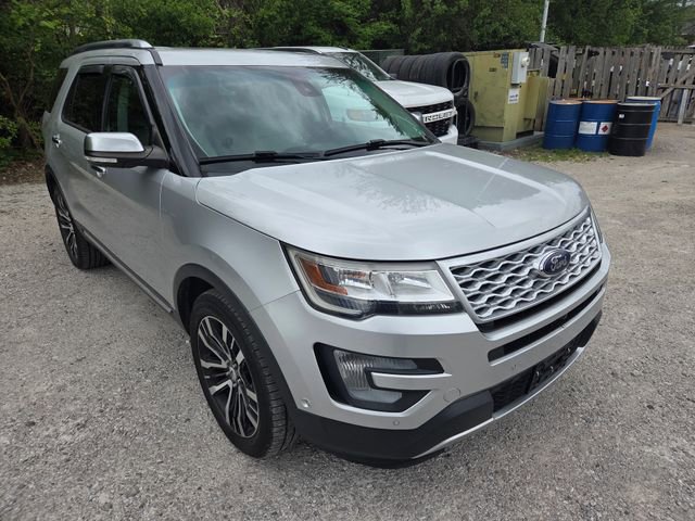 Used 2016 Ford Explorer Platinum AWD/4WD image 3
