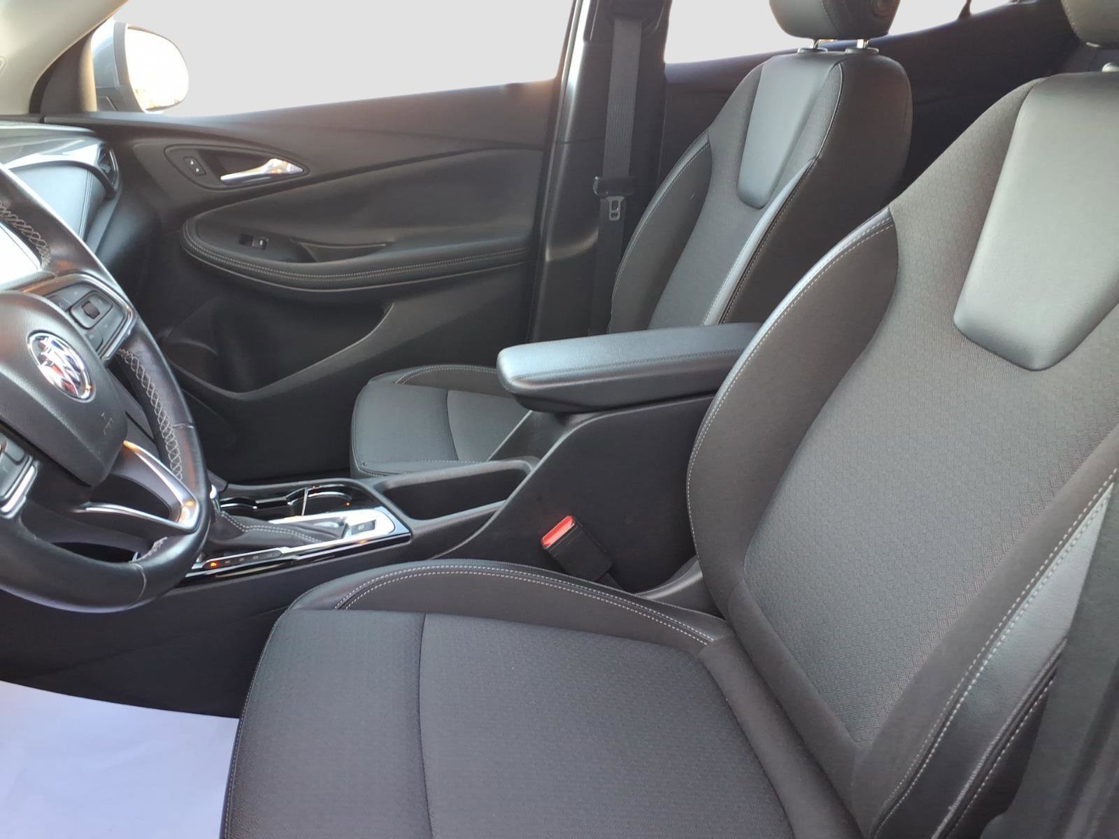 Certified 2022 Buick Encore GX Preferred w/ Cold Weather Comfort Package image 11