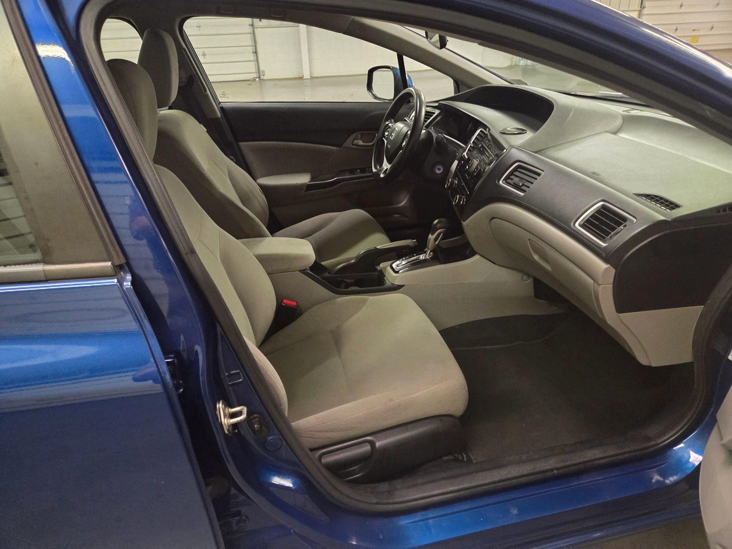 Used 2013 Honda Civic LX image 29