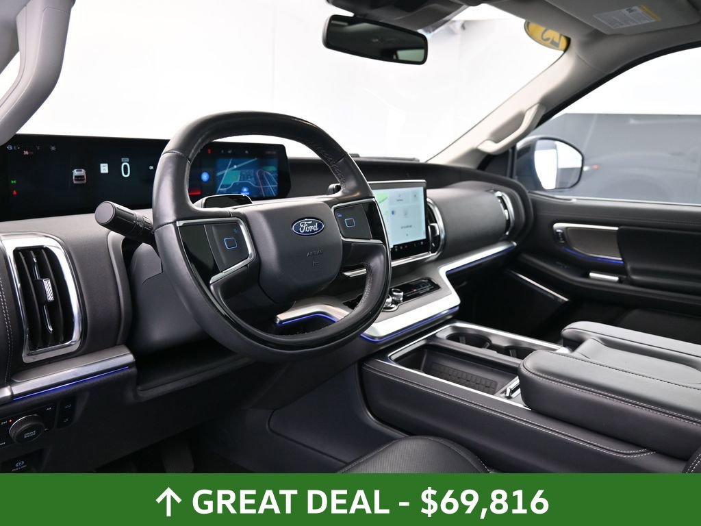 Used 2025 Ford Expedition Max Platinum image 27