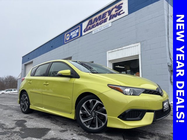 Used 2016 Scion iM Base image 1