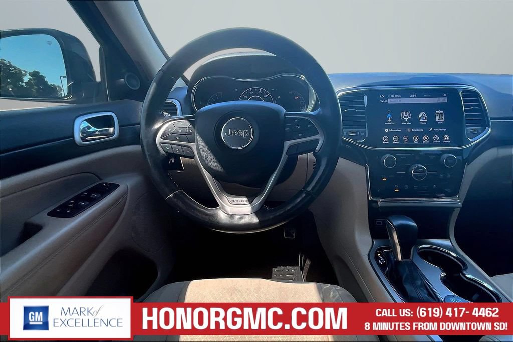 Used 2022 Jeep Grand Cherokee Laredo E w/ Security & Convenience Group AWD/4WD image 8