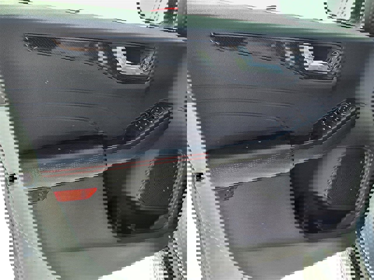 Used 2024 Ford Escape ST-Line image 14