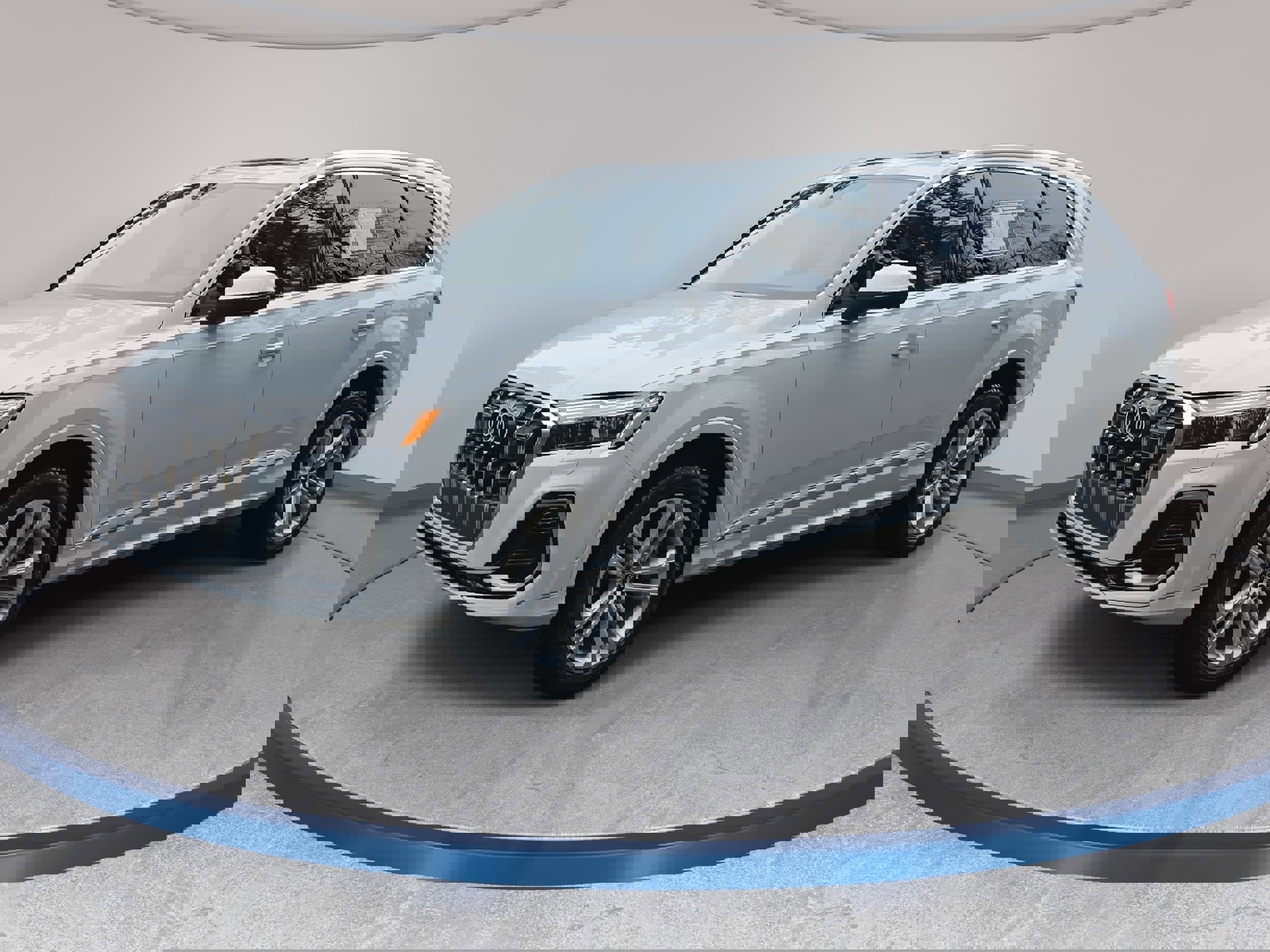 Used 2025 Audi Q7 2.0T Premium w/ Convenience Package image 1