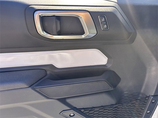 New 2025 Ford Bronco 2-Door w/ Sasquatch Package image 15