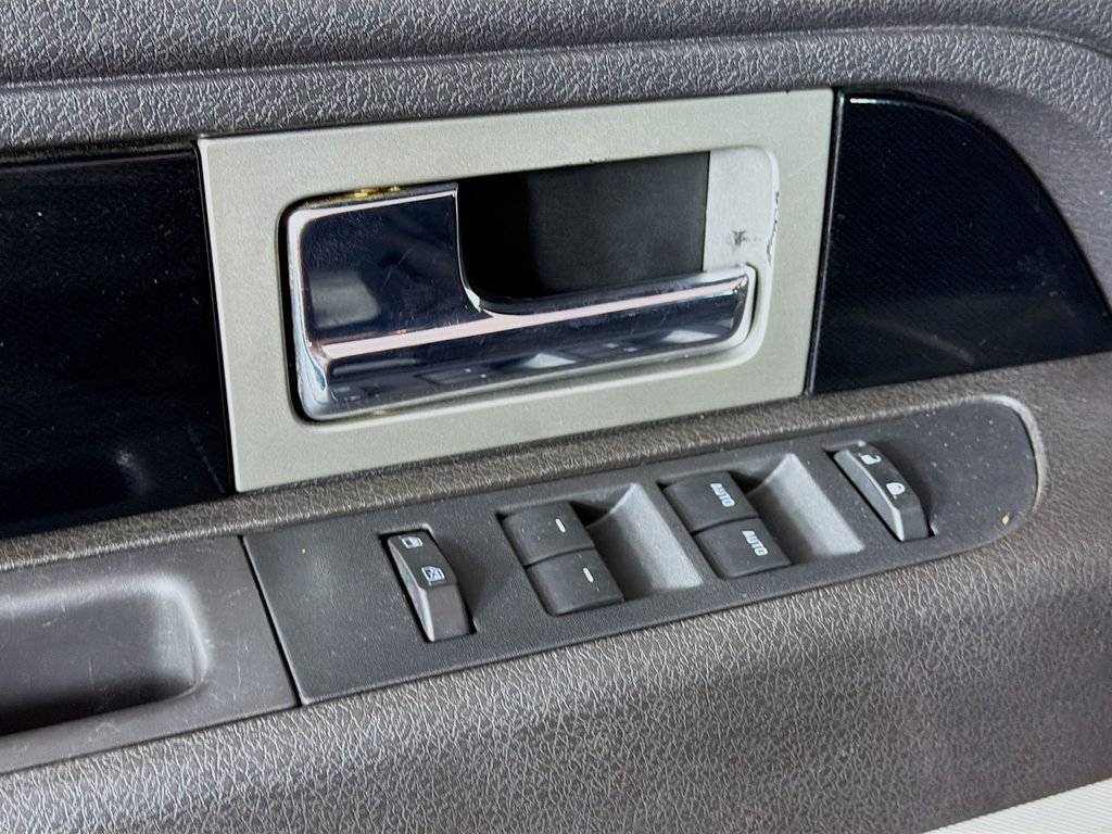Used 2011 Ford F150 FX4 AWD/4WD image 17