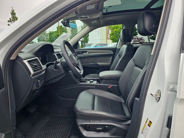 Used 2023 Volkswagen Atlas SEL AWD/4WD image 29
