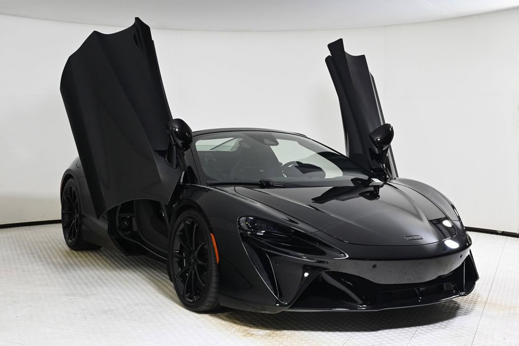 New 2026 McLaren Artura Spider image 21