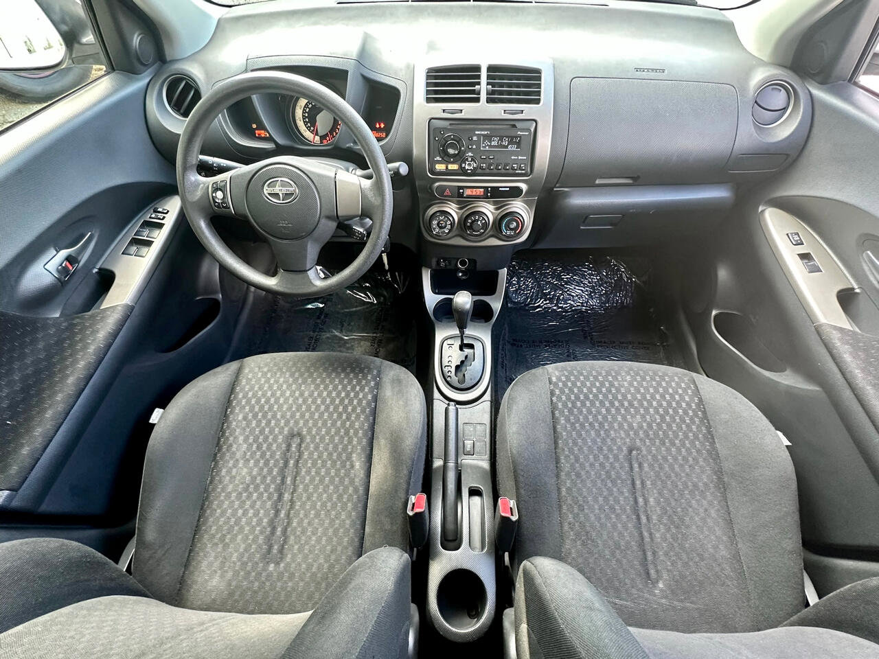 Used 2013 Scion xD image 6