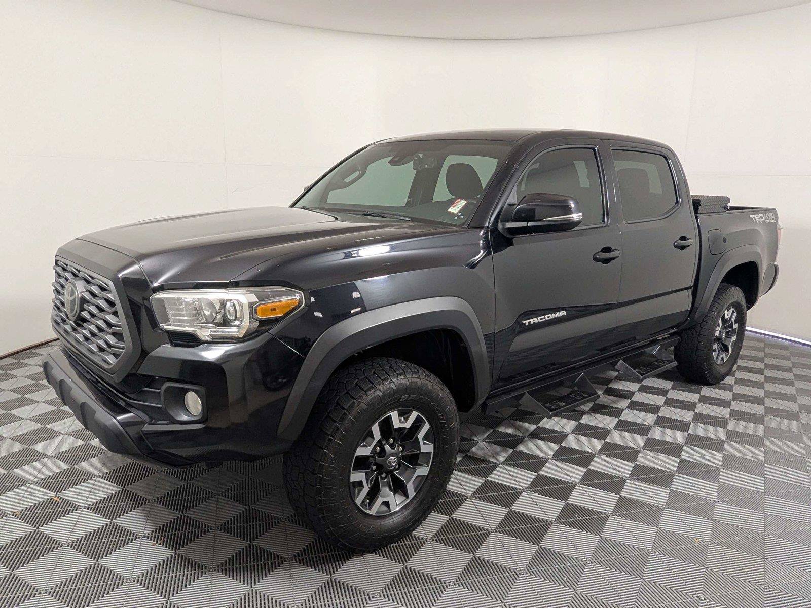 Used 2021 Toyota Tacoma TRD Off-Road w/ Technology Package AWD/4WD image 2