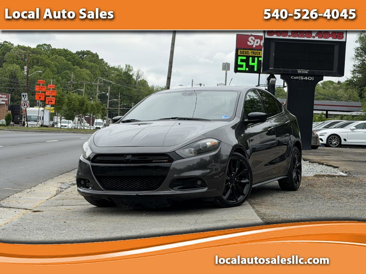 Used 2016 Dodge Dart SXT FWD image 1