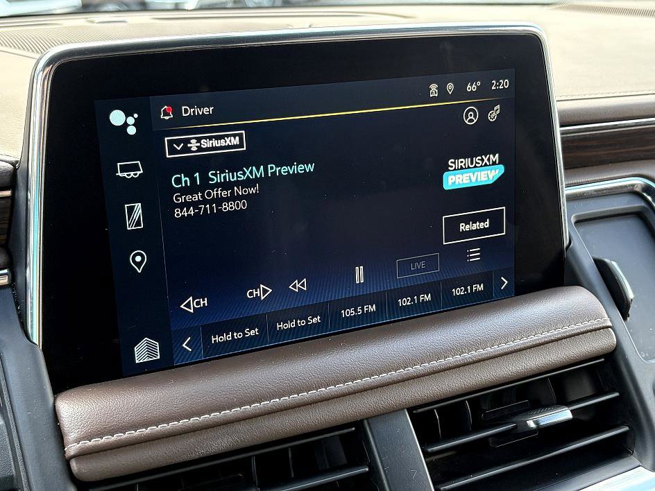 Used 2022 Chevrolet Suburban High Country image 25