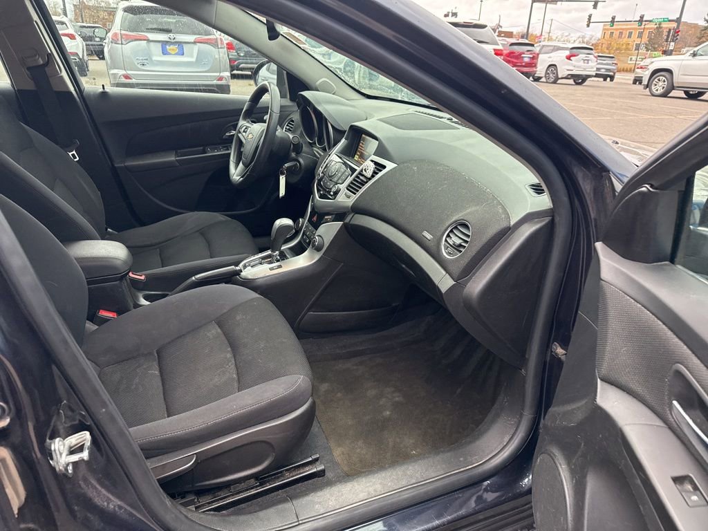 Used 2016 Chevrolet Cruze LT image 27