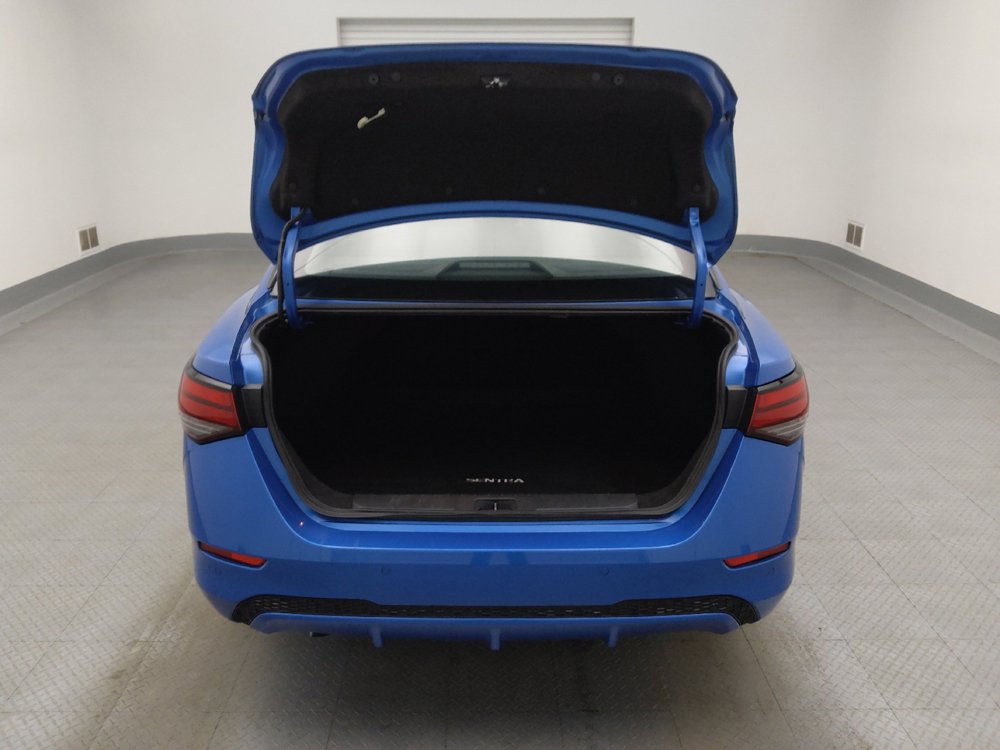Used 2025 Nissan Sentra SV FWD image 29