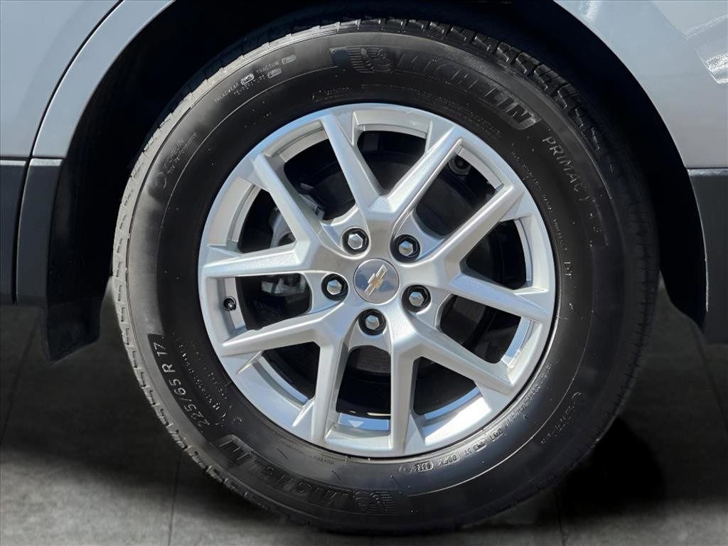 Certified 2023 Chevrolet Equinox LS w/ LS Convenience Package image 10