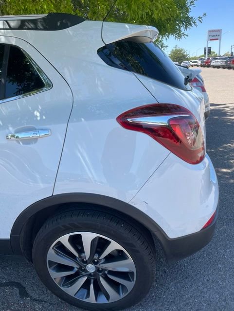 Used 2020 Buick Encore Essence FWD image 8