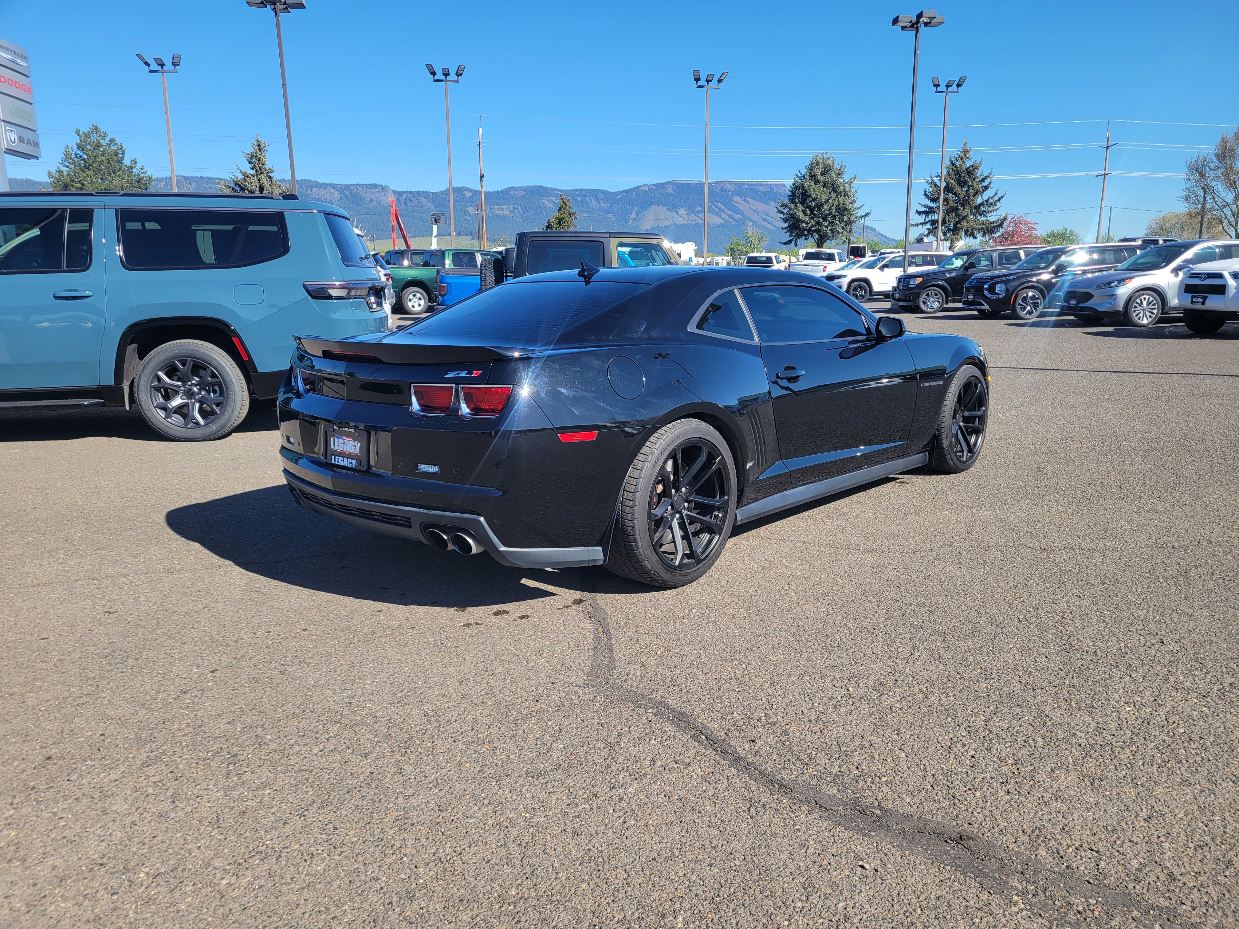 Used 2012 Chevrolet Camaro ZL1 RWD image 3