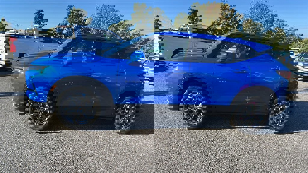 New 2025 Chevrolet Blazer LT w/ Driver Confidence Package image 8