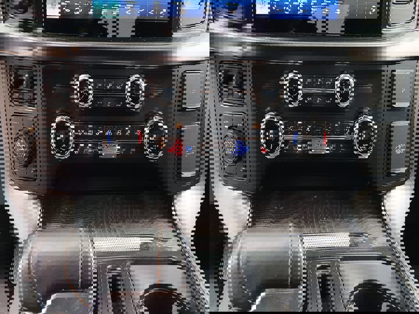 Used 2021 Ford F150 Platinum w/ Equipment Group 701A High image 34