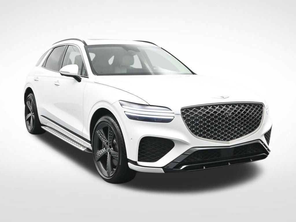Used 2025 Genesis GV70 3.5T Sport w/ Sport Prestige Package AWD/4WD image 3