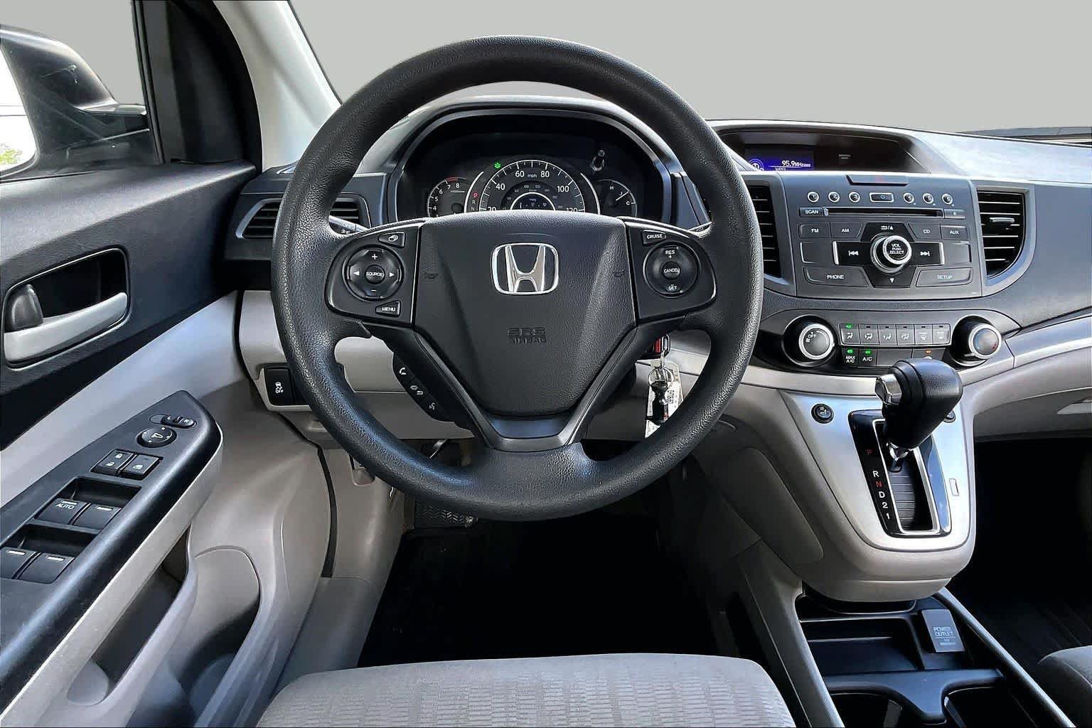 Used 2014 Honda CR-V LX image 6