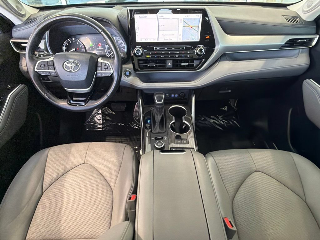 Used 2022 Toyota Highlander Platinum AWD/4WD image 33