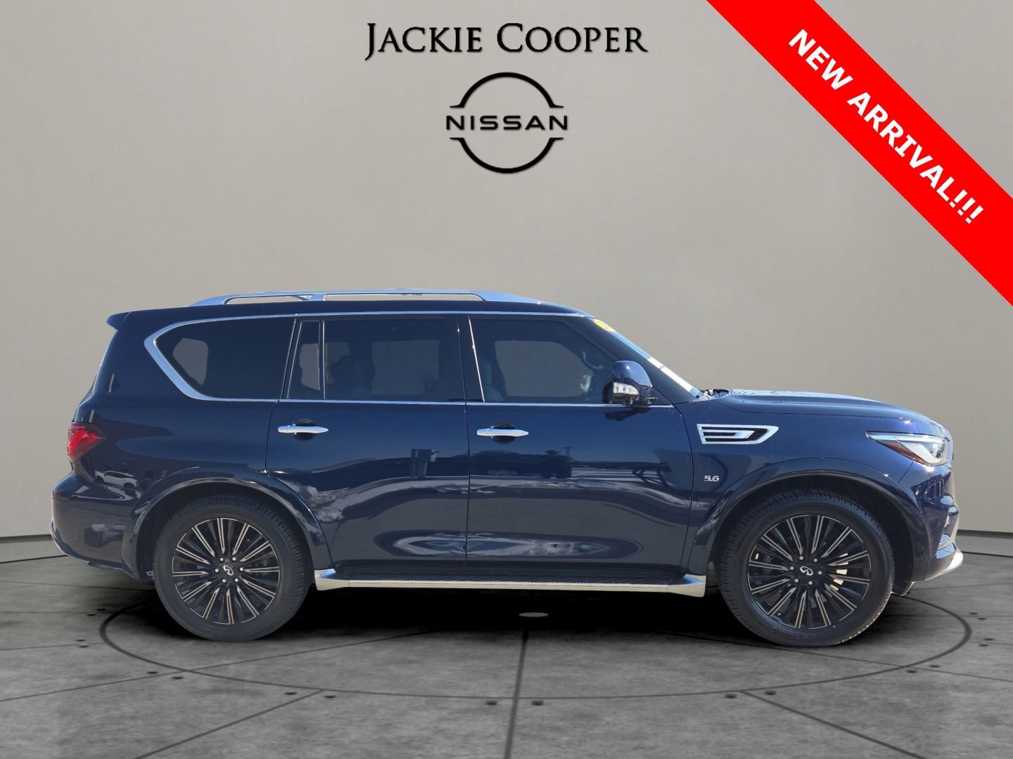 Used 2019 INFINITI QX80 Limited w/ All-Season Package image 6